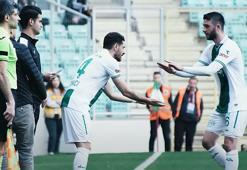 Bursaspor'da Özer Hurmacı, kendisini neden oyuna aldığını açıkladı! 'Takımın modu düştü'