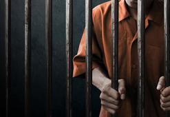 Gardiyanlar fark etti! Mahkumlar hücrelerinde asılı halde bulundu