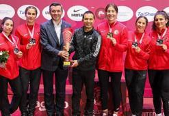 Kadın Milli Güreş Takımı Avrupa ikincisi oldu
