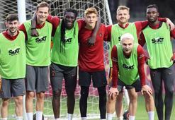 Galatasaray'da Bafetimbi Gomis takımla birlikte çalıştı