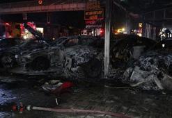 Oto galeride yangın! Lüks otomobiller küle döndü