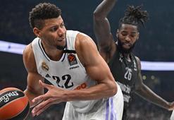 Euroleague play-off 4. maçların MVP'si Walter Tavares oldu