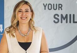 Ortodonti Uzmanı Dr. Anı Türköz Ayar anlattı: Şeffaf plak tedavisi nedir?