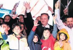 Karesi başarıdan başarıya koşuyor