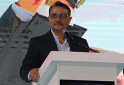 Bakan Dönmez: Nerede millete karşı bir oluşum var, orada CHP var