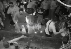 Gece kulübünde şov için dökülen isporto 2’si kadın 3 kişi alev alev yandı