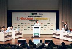 Yeşilay Liseler Arası Münazara Turnuvası’nda final heyecanı sürüyor