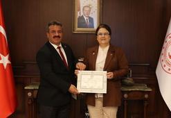 Aile ve Sosyal Hizmetler Bakanı Yanık, mazbatasını aldı