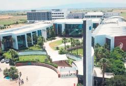 ‘Çift şeritli yol sorunu çözülmeli’