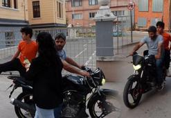 LGS heyecanı başladı! Herkes kimliklerini unutan öğrenciler için seferber oldu