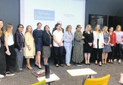 Kadın istihdama 2 kat daha uzak