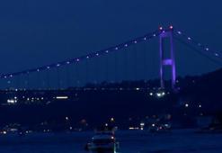 11 Haziran Akciğer Nakli Farkındalık Günü'nde FSM Köprüsü mor renge büründü