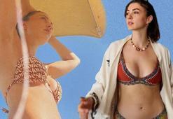 Tatil sezonunu açan Burcu Özberk'ten bikinili paylaşım
