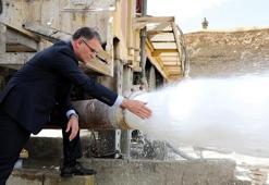 Erciş’te bulunan 65 derece sıcaklığındaki jeotermal su tarımda kullanılacak