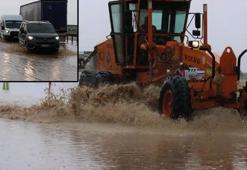 Nevşehir'de sağanak: Niğde ve Aksaray'a ulaşım kontrollü sağlanıyor