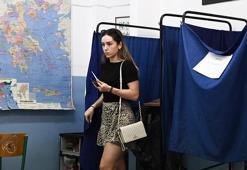 Yunanistan sandık başında, Miçotakis'in kader günü