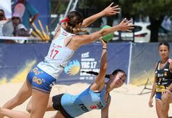Avrupa U17 Plaj Hentbolu Şampiyonası'nda ilk gün tamamlandı