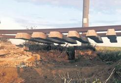 ‘Ani seller demiryolu için tehdit oluşturuyor’