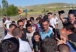 Milli futbolcu Hakan Çalhanoğlu'na Bayburt'ta coşkulu karşılama