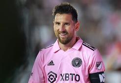 Lionel Messi tüm takıma hediye dağıttı! Yedlin doğruladı