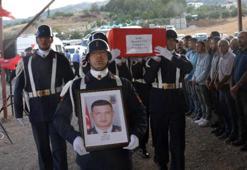 Kazada önlem alırken şehit olan Astsubay Tatlı toprağa verildi