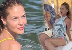 Emine Ün'den ayrılık sonrası tatil pozları