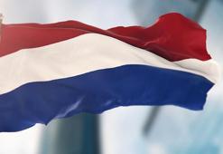 Hollanda’da bir lüks yolcu gemisi daha sığınmacılar için barınma merkezi oluyor