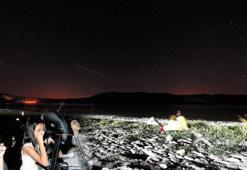 Gökyüzünden taş yerden para yağdı