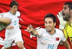 Efsaneler, depremzedeler için sahaya çıkacak