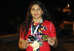 Babasından gizli antrenmanlara gitti! Avrupa şampiyonu oldu
