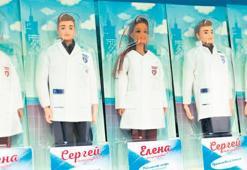 Rus işi Barbie ve Ken