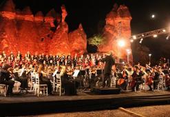 Türkiye Gençlik Filarmoni Orkestrası Devlet Çok Sesli Korosu'ndan Nevşehir'de büyüleyen konser