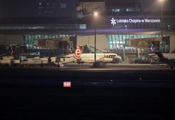 İngiltere'den sonra Polonya! Havalimanında kaos