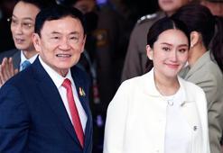 Tayland'da Thaksin'in cezası bir yıla indirildi
