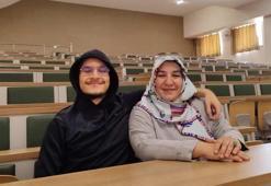 Oğlu ile hazırlandı, 3 çocuk annesi 3. üniversiteyi kazandı