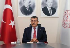 Milli Eğitim Bakanı Tekin'den okullarda cep telefonu kullanımıyla ilgili açıklama
