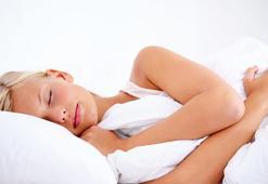 Sadece yatakta giyin! En kaliteli uyku için 8 önerimiz var