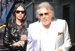 Ünlü oyuncu 83 yaşında baba olmuştu! Genç sevgilisi tarafından terk edildi