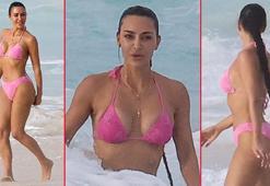 Kim Kardashian tatilde! Binlerce dolarlık bikinisiyle kameralara yansıdı