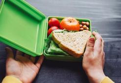 Bu besinler muhakkak bulunmalı! Uzmandan beslenme çantası menüleri