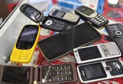 Tuşlu telefonlar yeniden tercih edilmeye başlandı! Hurdası bile para ediyor