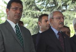 Kılıçdaroğlu ve İmamoğlu Adnan Menderes'i mezarı başında andı