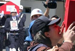 Şehit polis memuru Murat Akpınar, son yolculuğuna uğurlandı