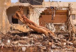 Libya'ya yardım için giden uluslararası ekibi taşıyan otobüs kaza yaptı: 7 ölü, 10 yaralı