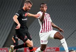 İstanbul'da sessiz gece! Fatih Karagümrük-Hatayspor maçında gol çıkmadı