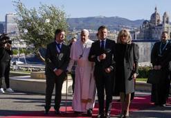 Papa Francis'ten Avrupalı hükümetlere: Limanlarınızı göçmenlere kapatmayın