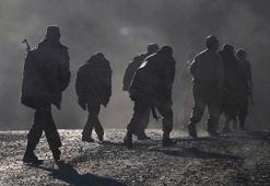 The Economist'in utanç veren hedefi! Ermenistan milislere askerlik yolunu açtı