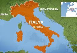 Göçmenler İtalya Alpleri'ni yürüyerek geçmeye çalışıyor