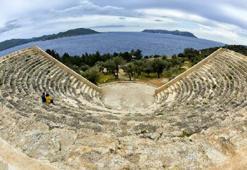 Kaş Tiyatro Günleri 20 – 24 Ekim tarihleri arasında yapılacak