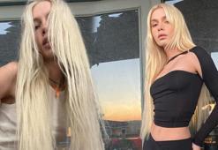 Aleyna Tilki'nin ayna pozu olay oldu! 'Telefon hangi savaştan kalma?'